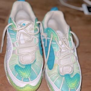 NIKE Airmax 98 size 9